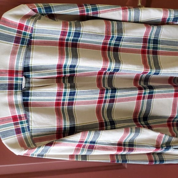 Gap blue red plaid flannel button down Size xl nice med weight - Picture 8 of 11